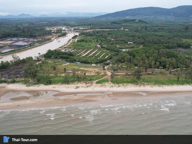 ภาพมุมสูง หาดตะวันฉาย