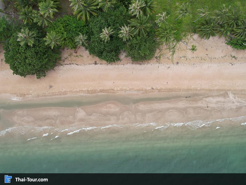 ภาพมุมสูง หาดทรายรีสวี