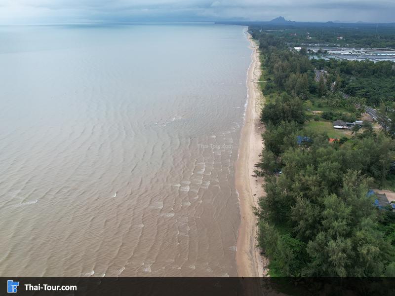 ภาพมุมสูง หาดละแม