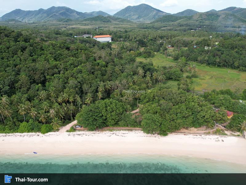 ภาพมุมสูง หาดโล๊ะจาก
