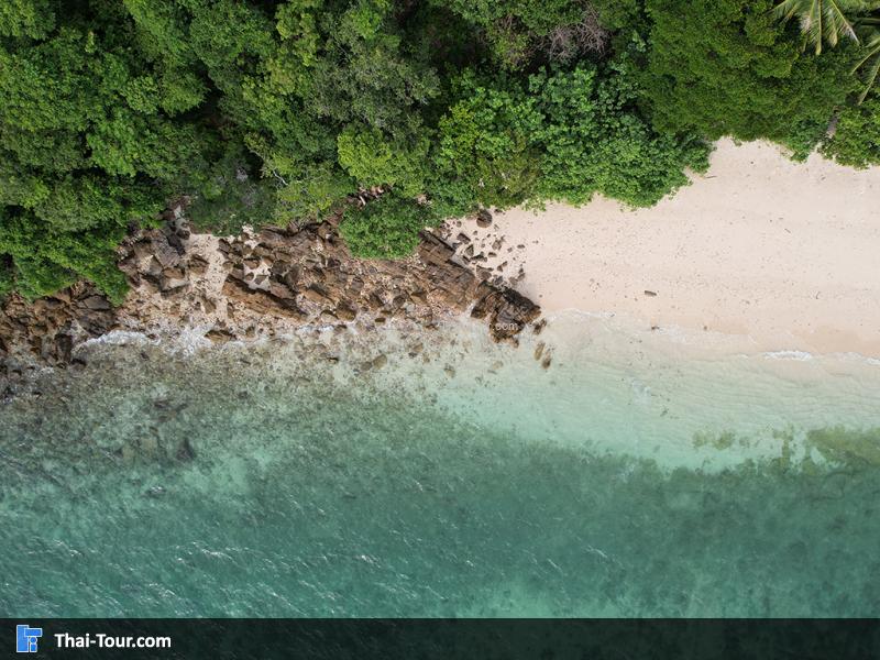 ภาพมุมสูง หาดโล๊ะจาก