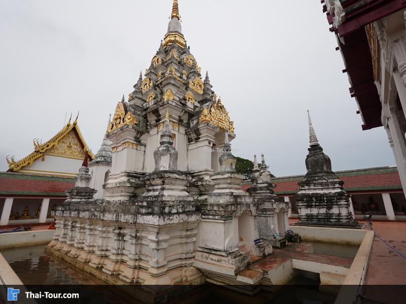 พระเจดียเก่าแก่