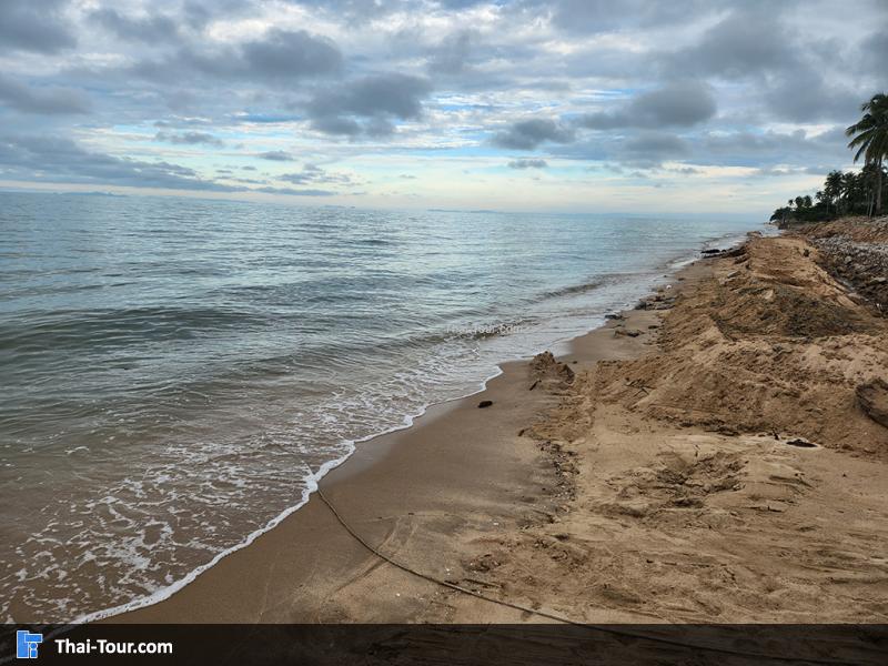 หาดพุมเรียง