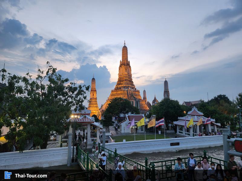 วิวจากแม่น้ำเจ้าพระยา วัดอรุณฯ (วัดแจ้ง)