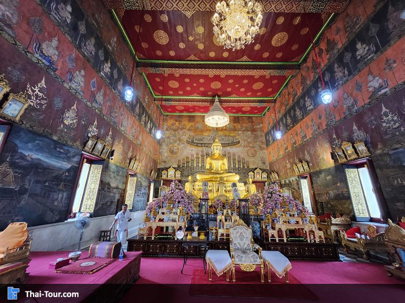  พระประธานยิ้มรับฟ้า