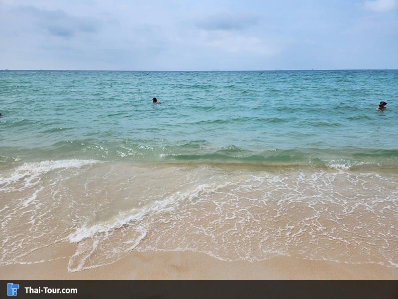 หน้าชายหาด หาดทรายแก้ว