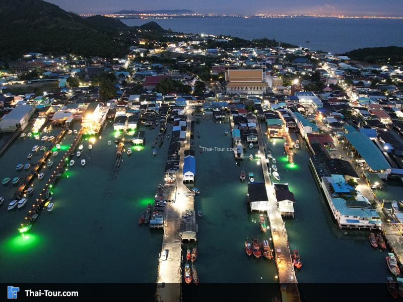 ภาพมุมสูง หมู่บ้านช่องแสมสาร