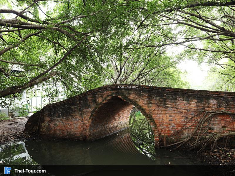 สะพานป่าดินสอ