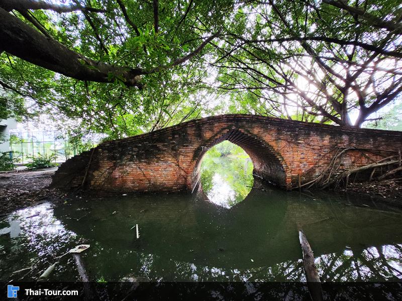 สะพานป่าดินสอ