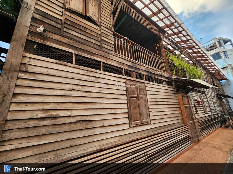 ชุมชนตลาดน้อย