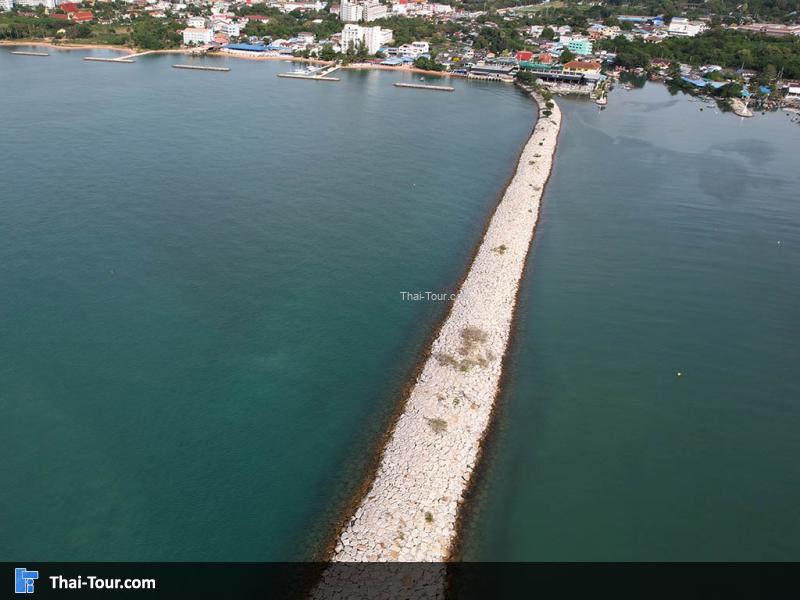 ภาพมุมสูง หาดบ้านอําเภอ