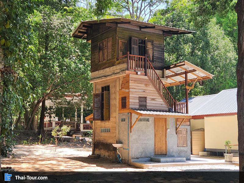 สวนโมกขพลาราม