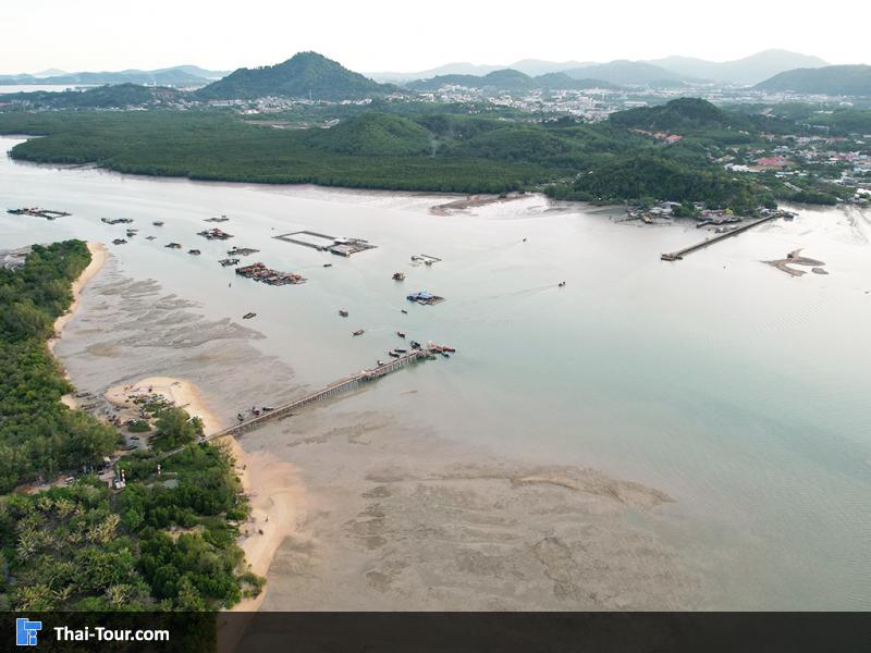 ภาพมุมสูง เกาะมะพร้าว