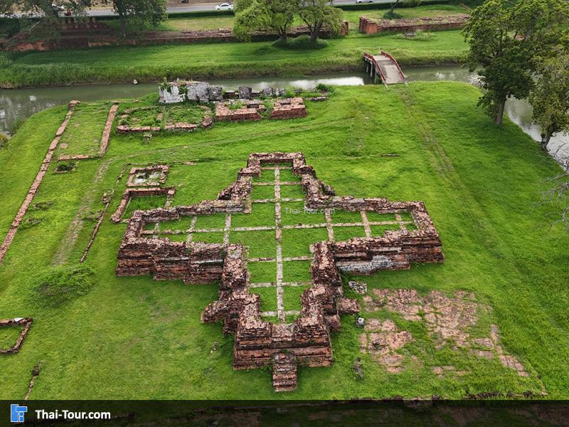 ภาพมุมสูง พระที่นั่งบรรยงก์รัตนาศน์