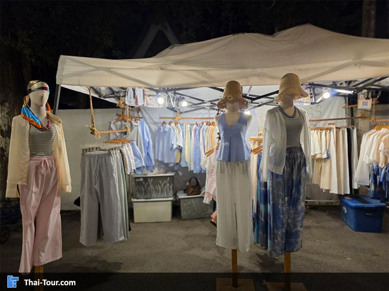 บรรยากาศตลาด cicada 