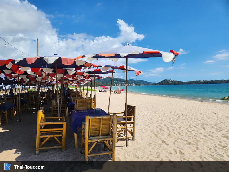 บรรยากาศหน้าชายหาดบางเทา
