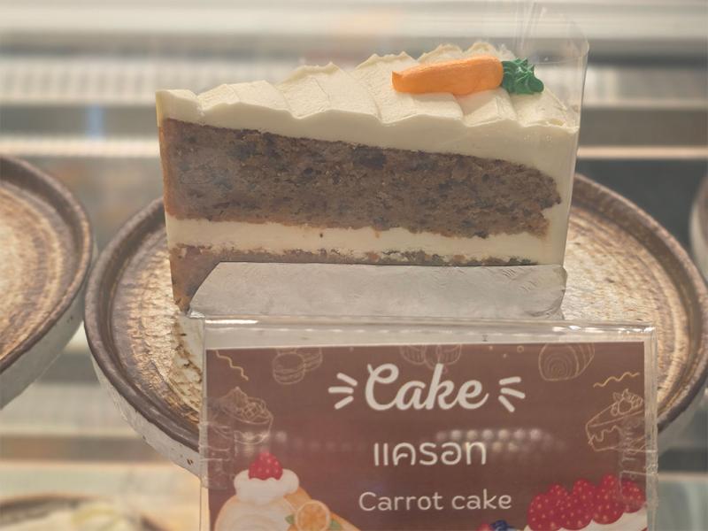 เค้กในร้าน The For Rest cafe