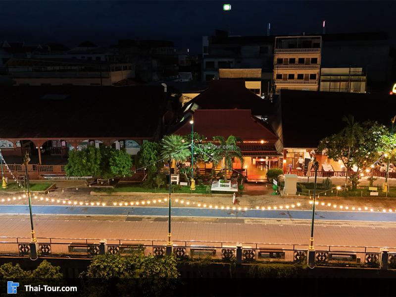 ภาพมุมสูง ท่าเสด็จ