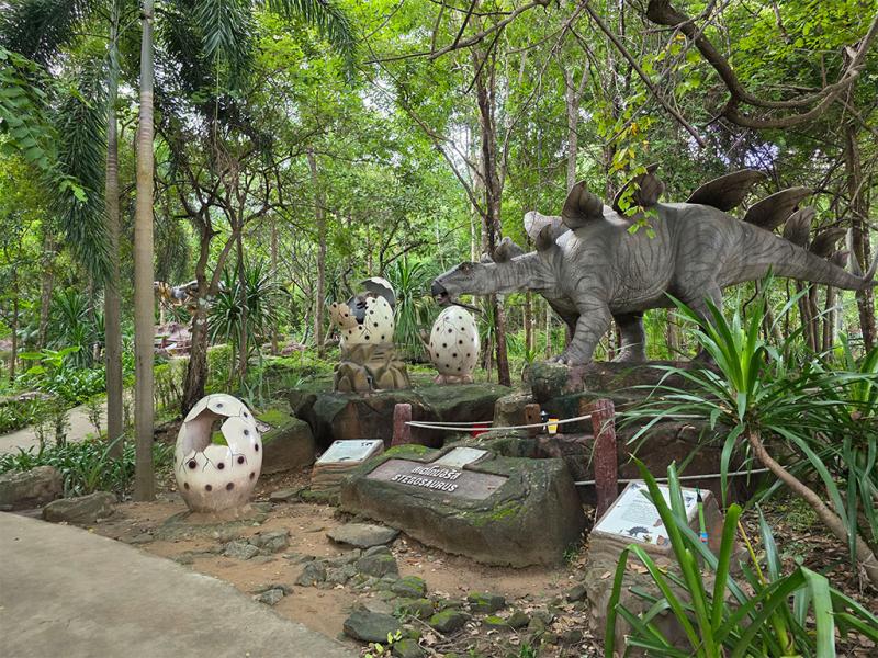 พิพิธภัณฑ์หอยหิน 150 ล้านปีและไดโนเสาร์โนนทัน