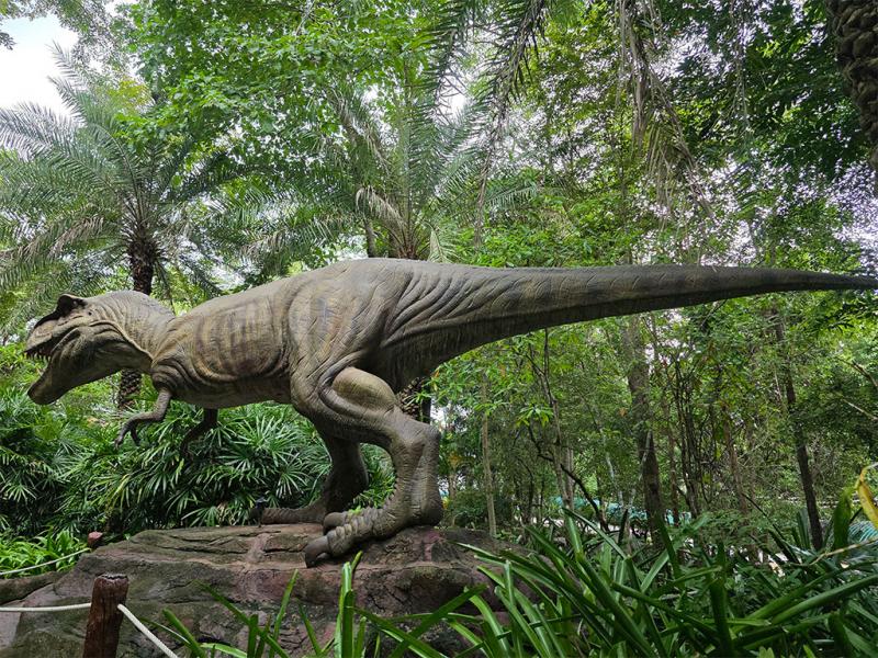 บรรยากาศ พิพิธภัณฑ์หอยหิน 150 ล้านปีและไดโนเสาร์โนนทัน