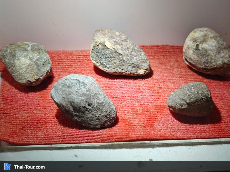 หินชนิดต่าง ๆ