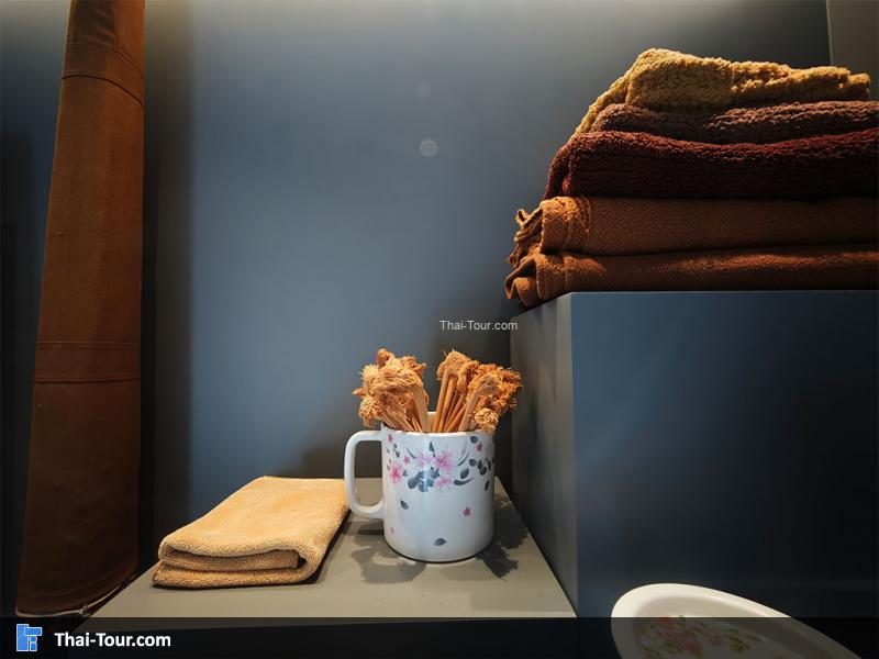 เจดีย์และพิพิธภัณฑ์หลวงปู่บุญเพ็ง