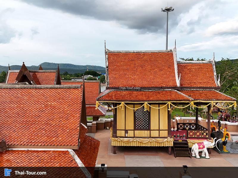 ภาพมุมสูง ศาลสมเด็จพระนเรศวรมหาราช