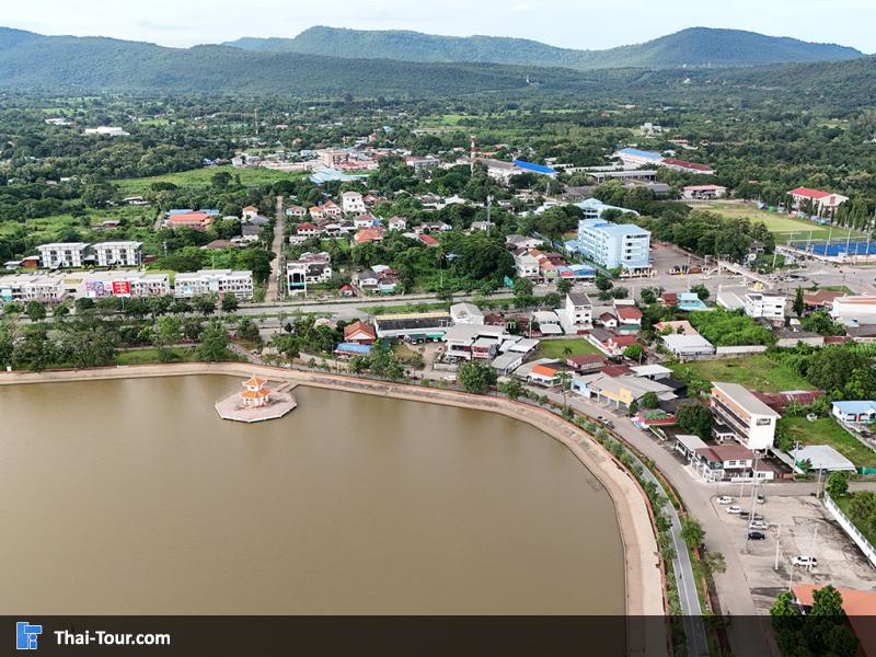 ภาพมุมสูง ศาลสมเด็จพระนเรศวรมหาราช