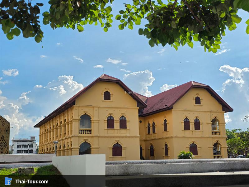 บริเวรณรอบๆ พิพิทธภัณฑ์เมืองอุดรธานี