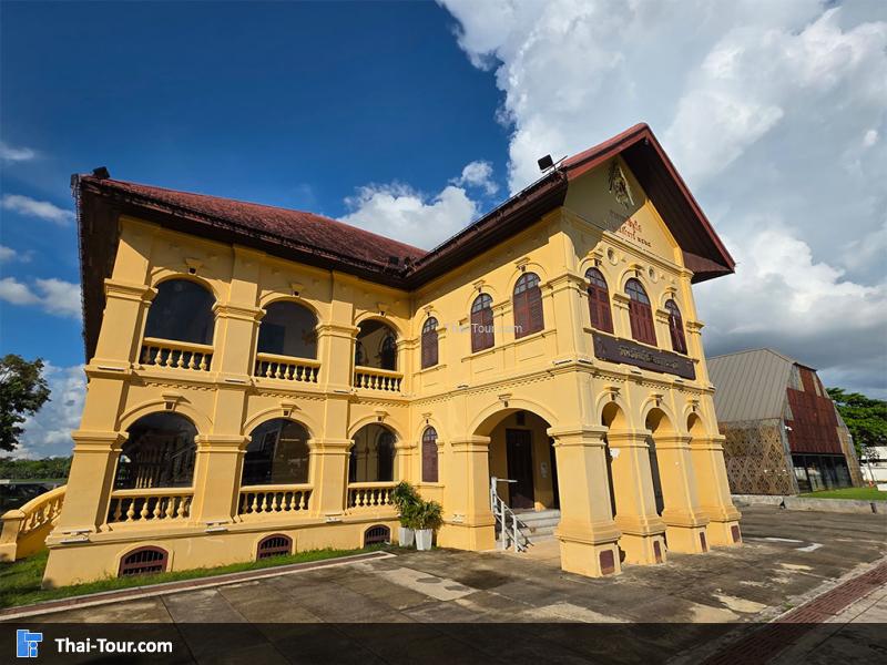 บริเวรณรอบๆ พิพิทธภัณฑ์เมืองอุดรธานี