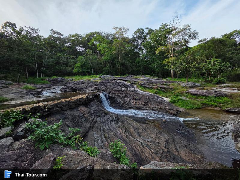 น้ำตกคำหอม