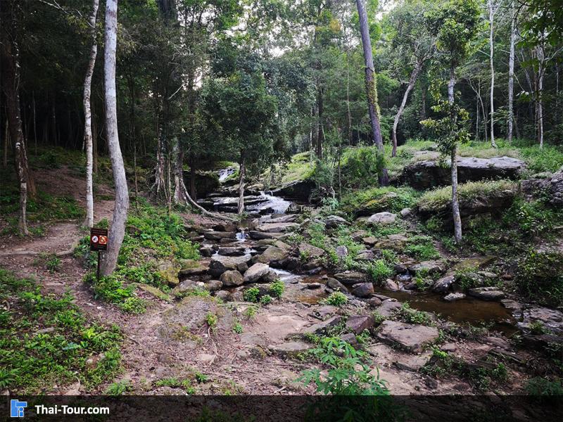 น้ำตกคำหอม