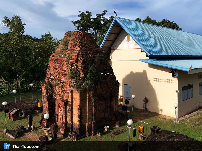ภาพมุมสูง พระธาตุดุม