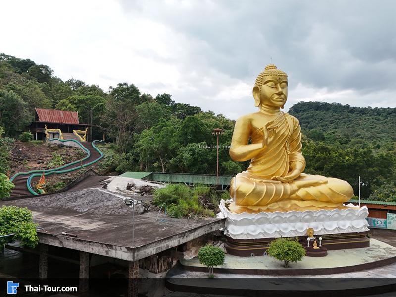 ภาพมุมสูงถ้ำพระพุทธไสยาสน์