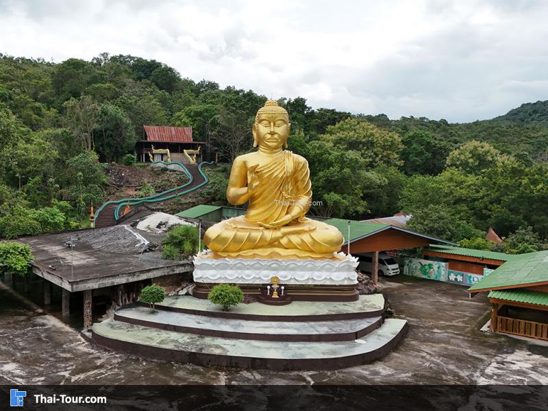 ภาพมุมสูงถ้ำพระพุทธไสยาสน์