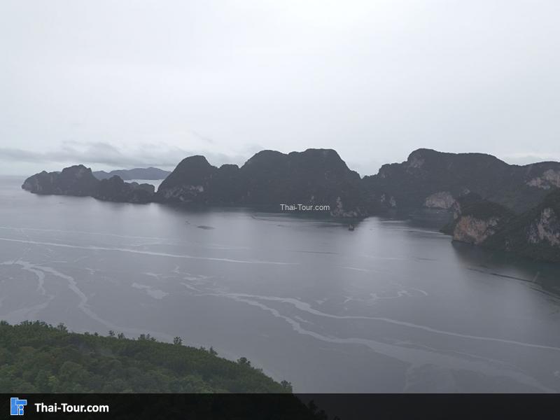 ภาพมุมสูง ท่าเทียบเรือแหลมสัก