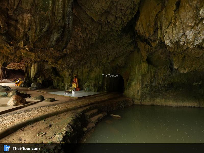 ภายใน ถ้ำพุงช้าง
