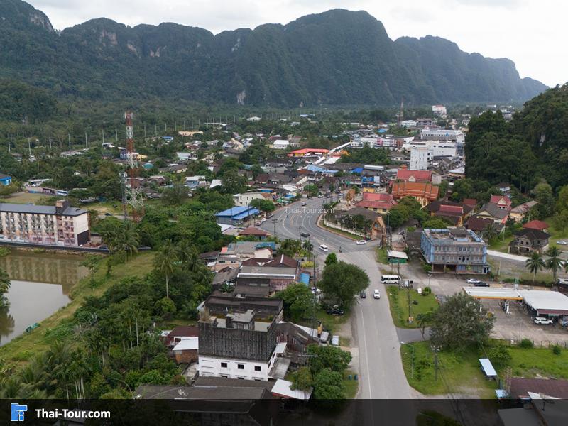 ภาพมุมสูง ศาลหลักเมืองพังงา