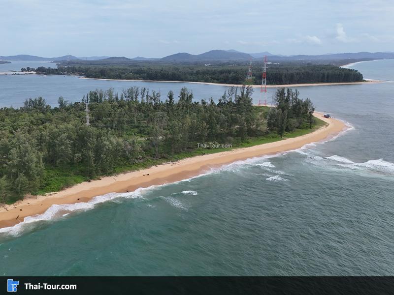 ภาพมุมสูง หาดบางขวัญ