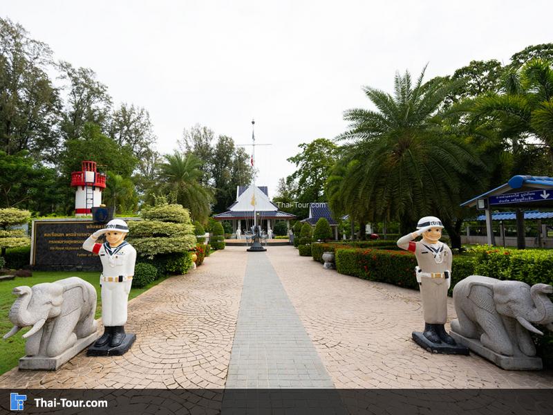 ศาลกรมหลวงชุมพรฯ สะพานหิน