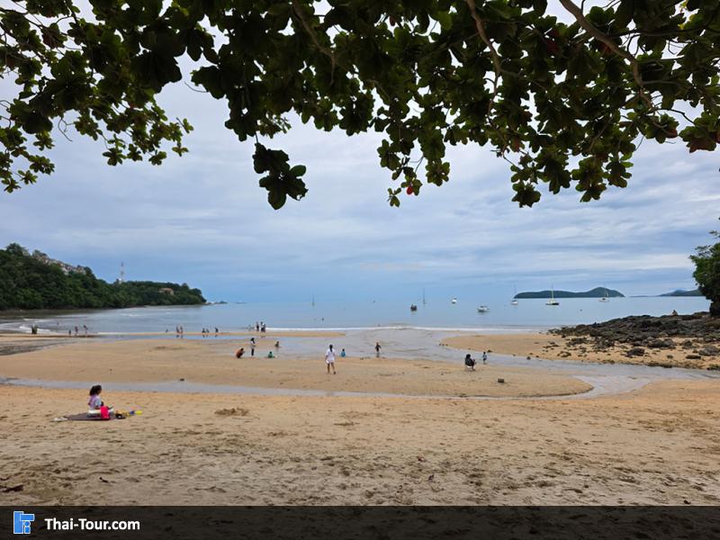 ชายหาด อ่าวยน