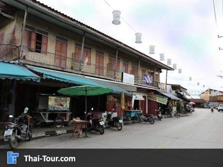 ถนนคนเดินนครชุม