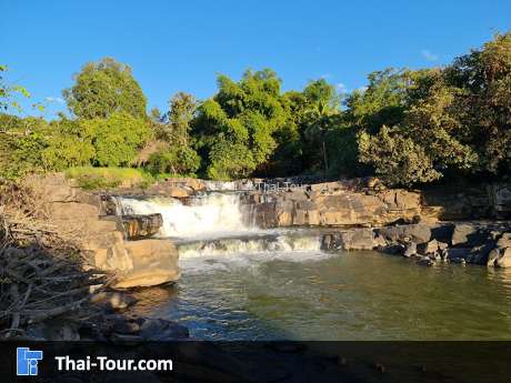 น้ำตกแก่งซอง