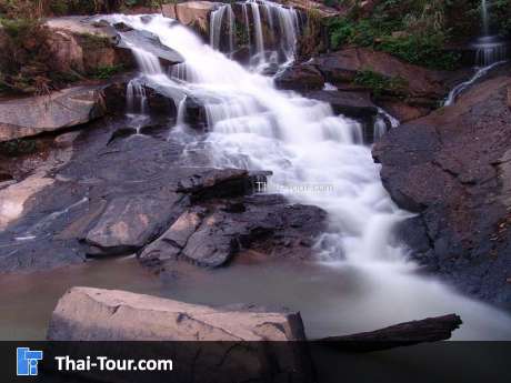 น้ำตกสองคอน