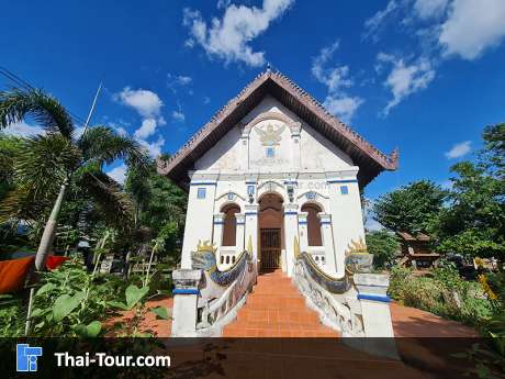 วัดนรวราราม