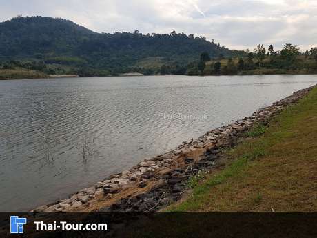 อ่างเก็บน้ำรัตนัย