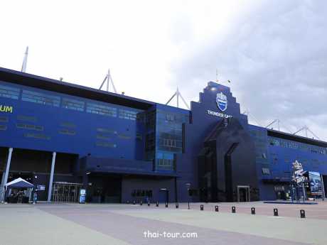 ธันเดอร์ คาสเซิล สเตเดียม