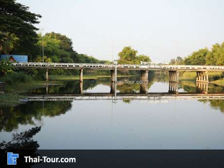 สะพานไม้เก่า ขัวไม้มุง