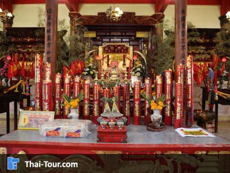 ศาลเจ้าพ่อเทพารักษ์ - เจ้าแม่ทับทิม