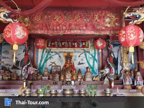 ศาลเจ้าแม่โต๊ะโมะ สุคิริน